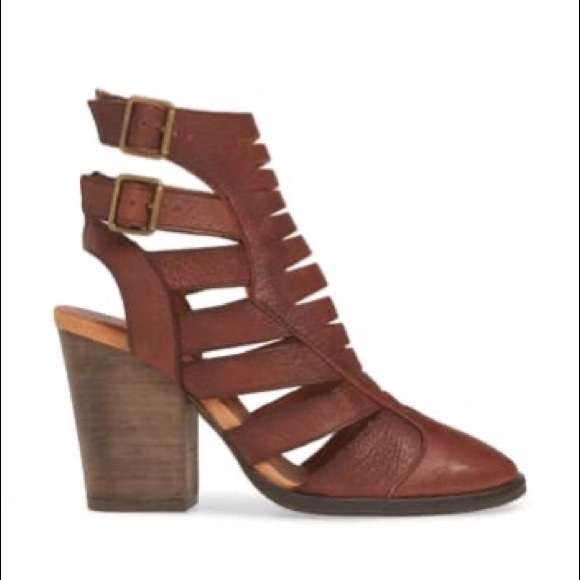 Free People Hayes Leather Heel Boot Mahogany 7 - Picture 2 of 16